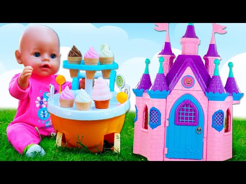 Lasten videoita nukeista. Kuka asuu linnassa? Baby Annabell -nukke ja lasten lelut.