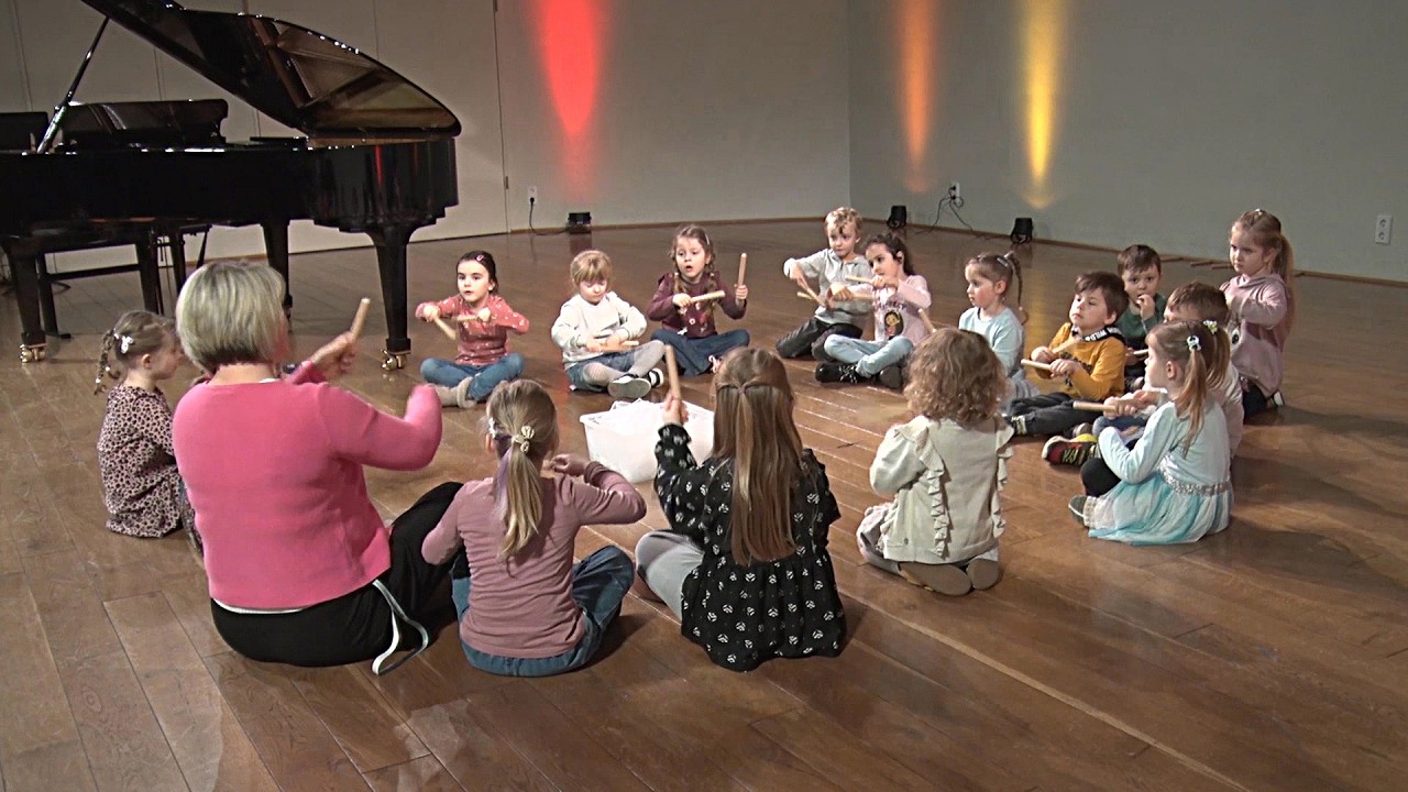 PUNKTum Schnuppertag an der Kreismusikschule Mansfeld-Südharz in Sangerhausen