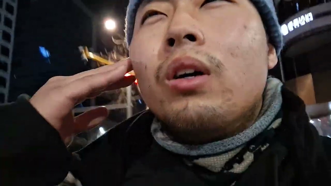 When you don’t understand someone, stay calm and observe.(2/2)