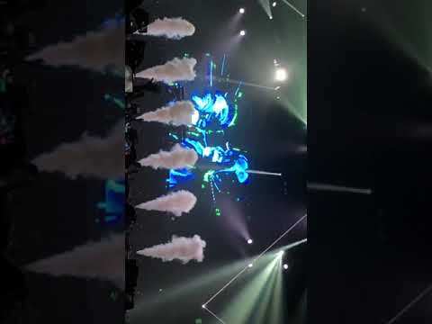 SLUSHII 君の名は 神戸ワールド記念ホール