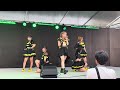 蜂蜜皇帝 2024 09 16 大阪城公園 太陽の広場 まっすぐに咲く花 蜂蜜皇帝 2024 09 16 大阪城公園 太陽の広場 まっすぐに咲く花