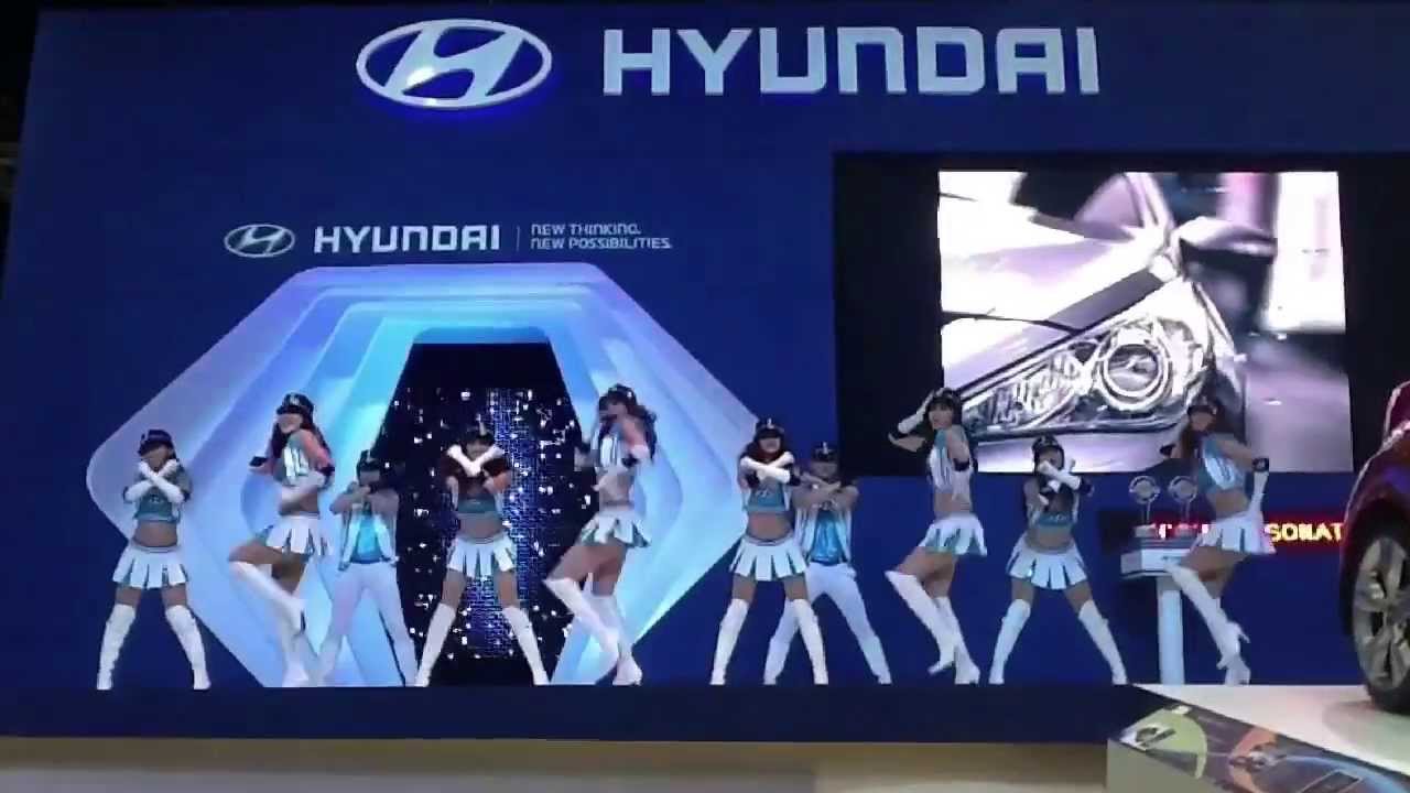 Hyundai dance party