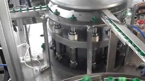 pull&push caps assembly machine