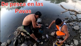 Pescando en la Presa las Pavas, Rio Lempa, El Salvador