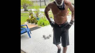 THUNDER AND RAIN PUSHUPS REPS AND SETS