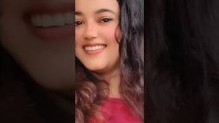 Ismay I Ladaka シ シ