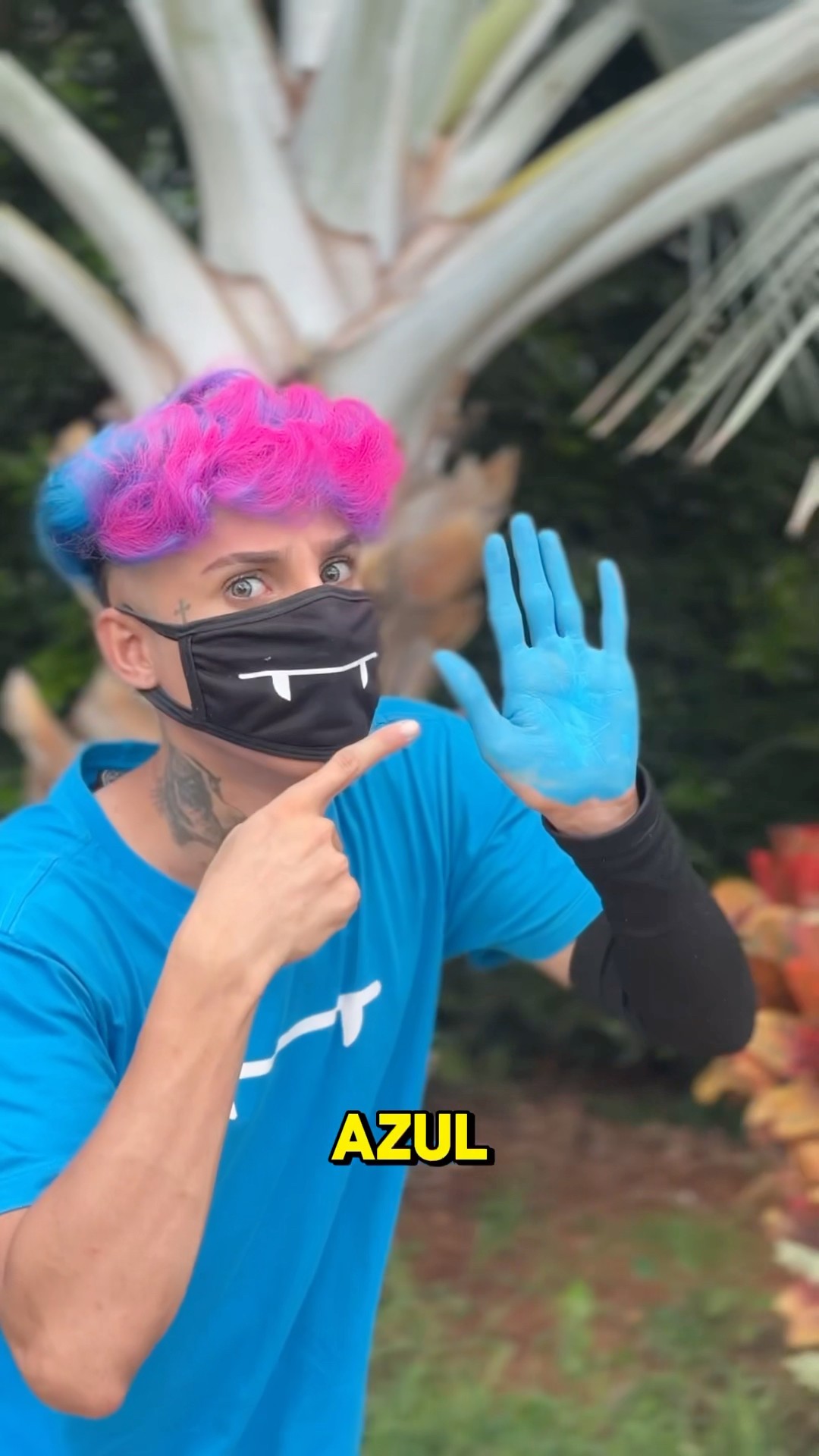 Pintaram meu cabelo