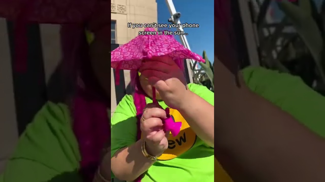 Phone Screen In The Sun?! BIGGEST LIFE HACK 