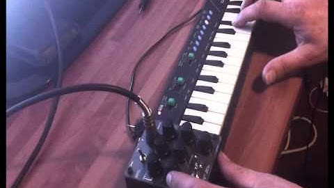 X1L3 - Circuit bent - synth mod - casio PT10