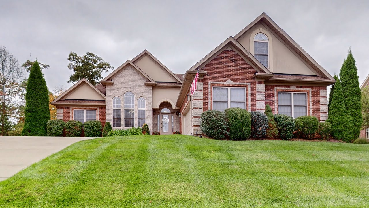 4007 Marquette Drive Floyds Knobs IN 47119 — Travis Cox