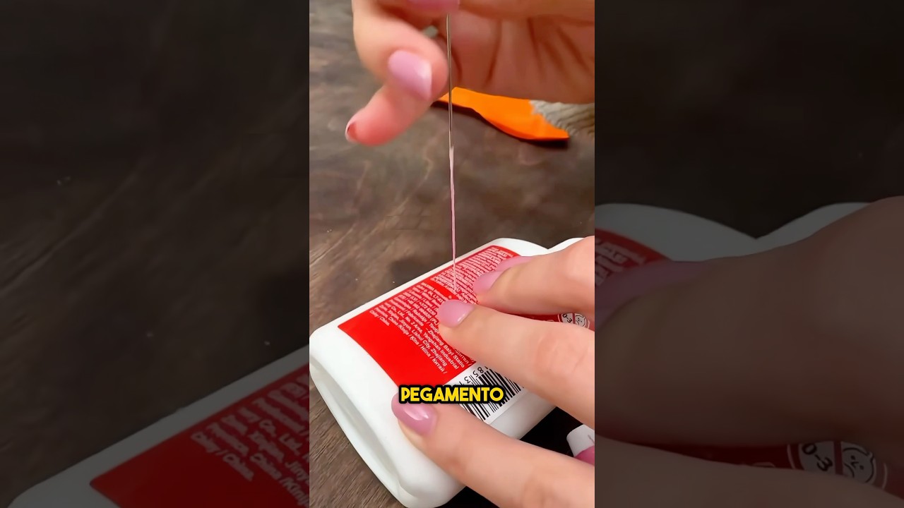 Esta chica hizo algo con pegamento e hilo 😳❤️