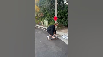 Dylan Jeab Kickflip 😍😍