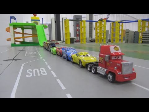 Disney Cars <strong>10</strong> cars slide <strong>toys</strong> play 디즈니 카 10대 자동차 미끄럼틀 장난감 놀이