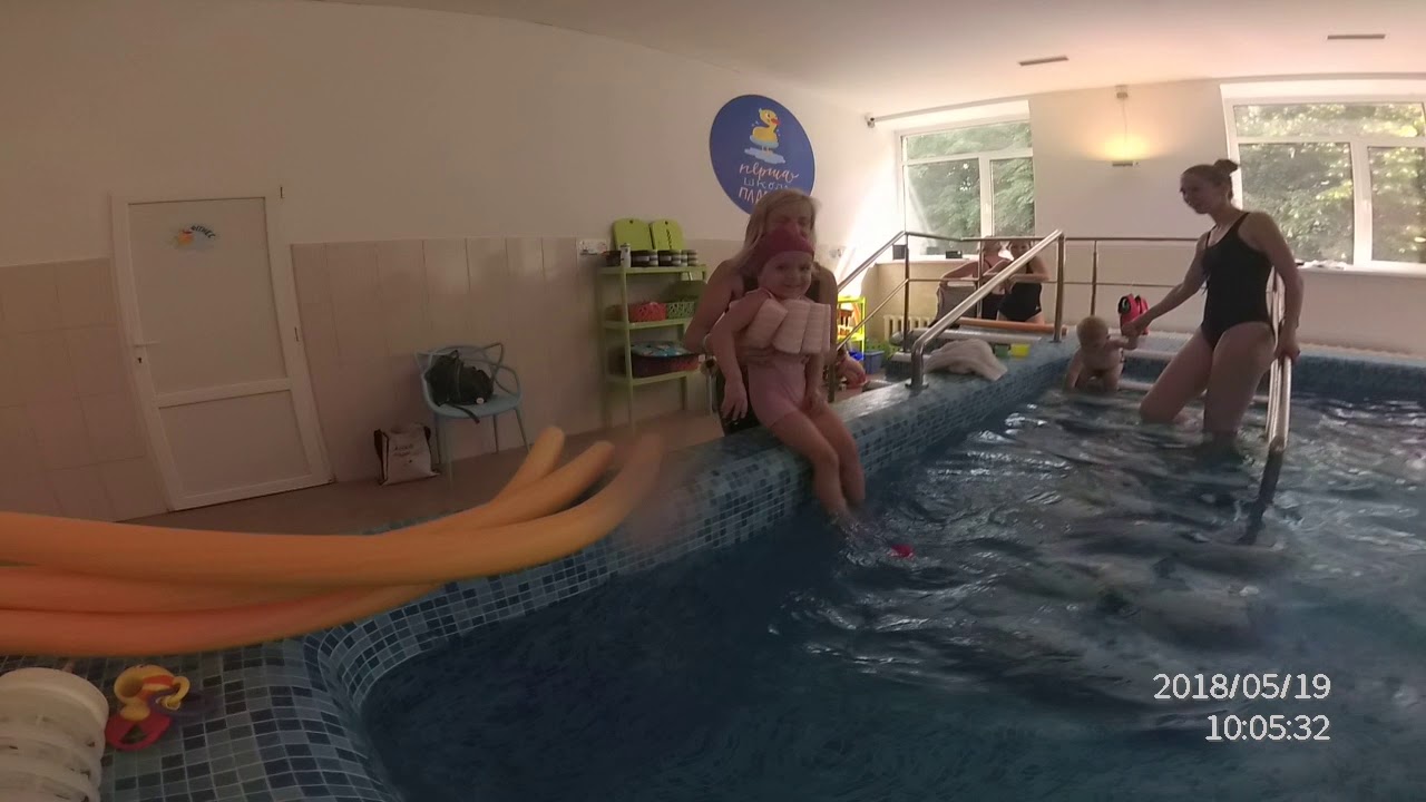 Купальник-поплавок Konfidence Floatsuit