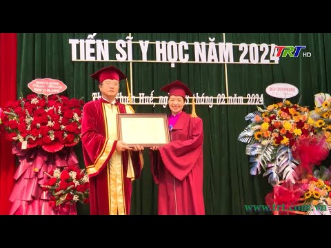 Trường Đại học Y - Dược, Đại học Huế trao bằng cho 14 tân tiến sĩ - youtube