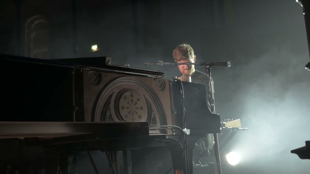 James Blake - Like The End (Live At Round Chapel, Hackney)