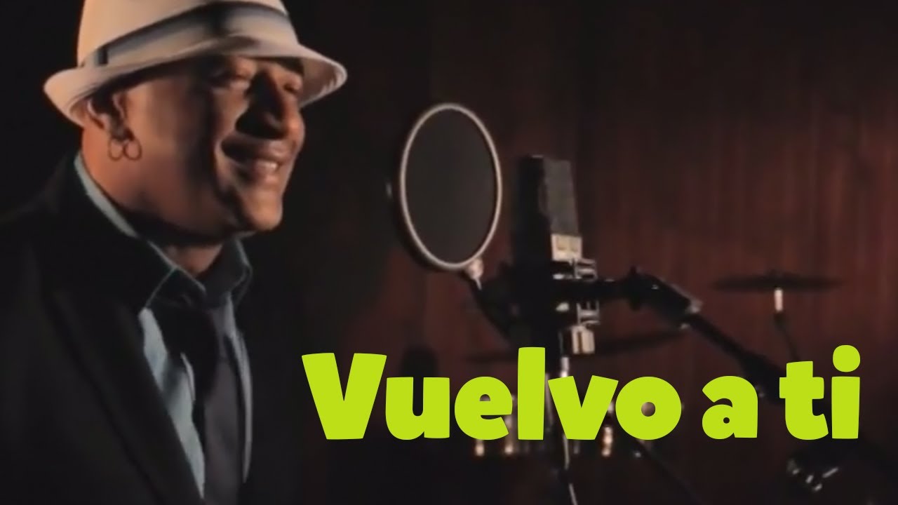 Watch JAVIER VÁSQUEZ - VUELVO A TI (Official Video) on YouTube