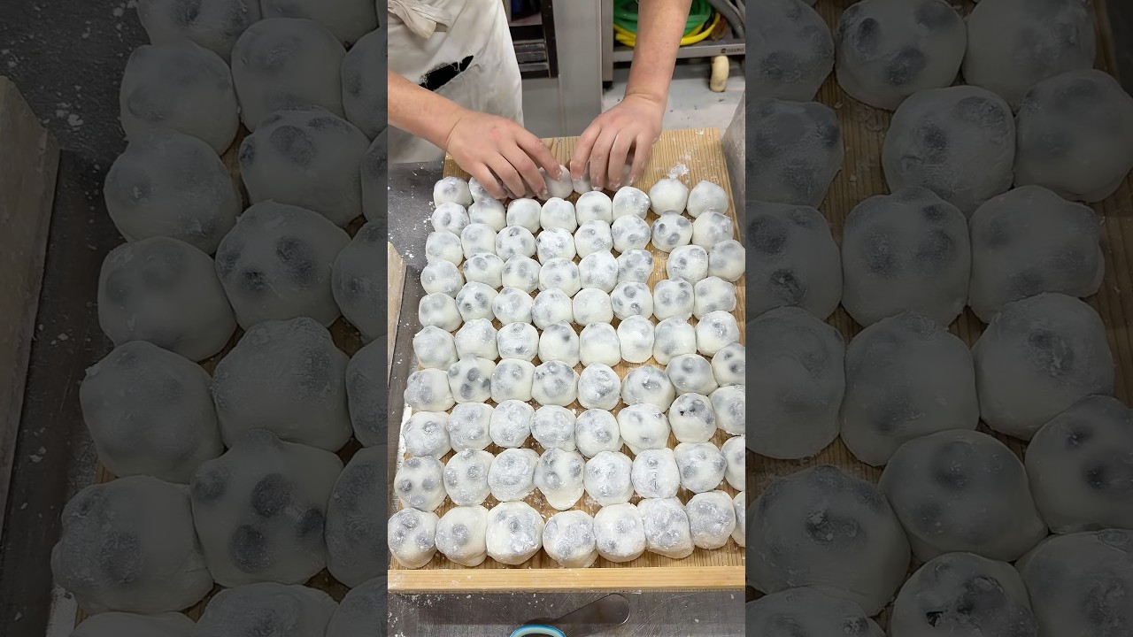 マツコデラックスも大絶賛の黒豆大福