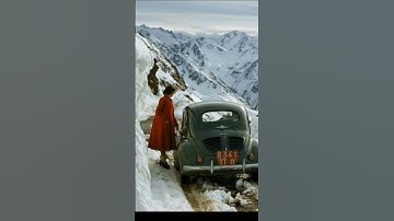 Attempting to drive through a snowy mountain pass in the French Pyrenees, 1956 #shorts