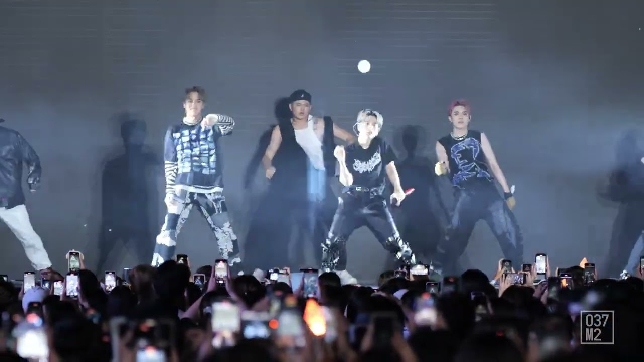 TRINITY - LIFE AIN’T OVER @ Lazada 11.11 LazLive+ Festival [Overall Stage 4K 60p] 221111