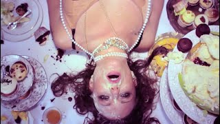 Vignette de la vidéo "Tove Lo - Habits (OG Independent Video)"