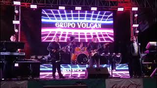 Amarra un listón amarillo al viejo Roble ( Grupo Volcán de Jalpan Qro