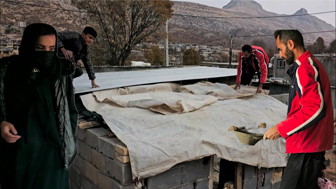 A great idea for the home:a roof with a canopy and special Narges tiles
