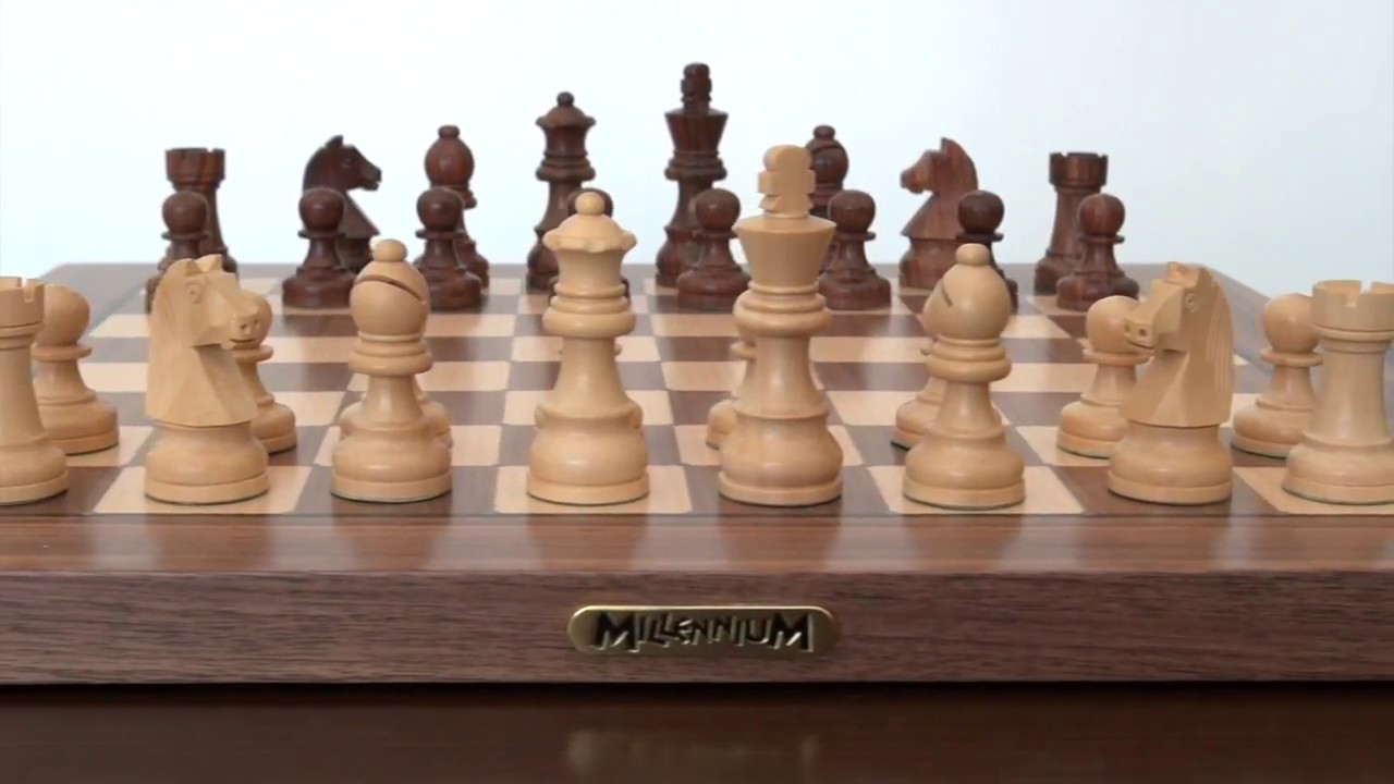 Millennium ChessClassics Exclusive Chess Computer