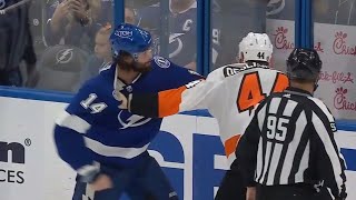 Pat Maroon vs Nic Deslauriers fight Philadelphia Flyers vs Tampa Bay Lighting (2022 NHL)￼