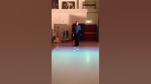 Interactive Walkway 1.0: Movement-dependent cueing