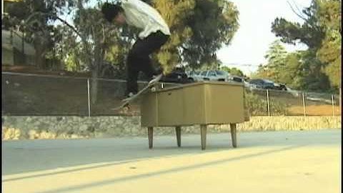 Jordan Maxham in "Melting Pot"