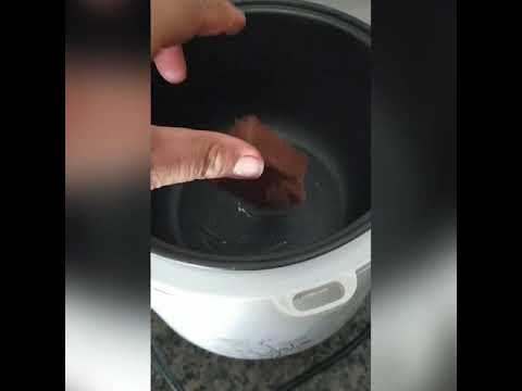 Vídeo: Você pode derreter chocolate em uma panela?