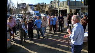 Dozens rally outside Olympia City Hall for tenant rights, but some landlords think they go too far by Steve Bloom 8 views 1 month ago 2 minutes, 21 seconds