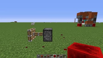 Piston extended with no Redstone - Minecraft bug