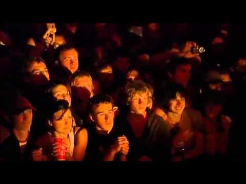 The White Stripes - Glastonbury 2005 - 07 Ball And Biscuit