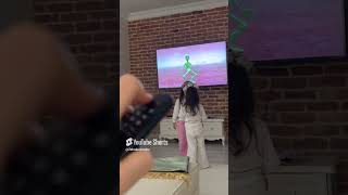 Zehra Bade Kavga Etti