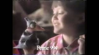 Pizza Hut commercial (The Land Before Time puppets)