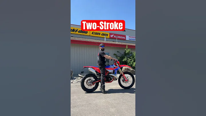 2 Stroke vs 4 Stroke / Beta vs Honda / Motocross vs Enduro Dirt Bike  #crf #honda #beta