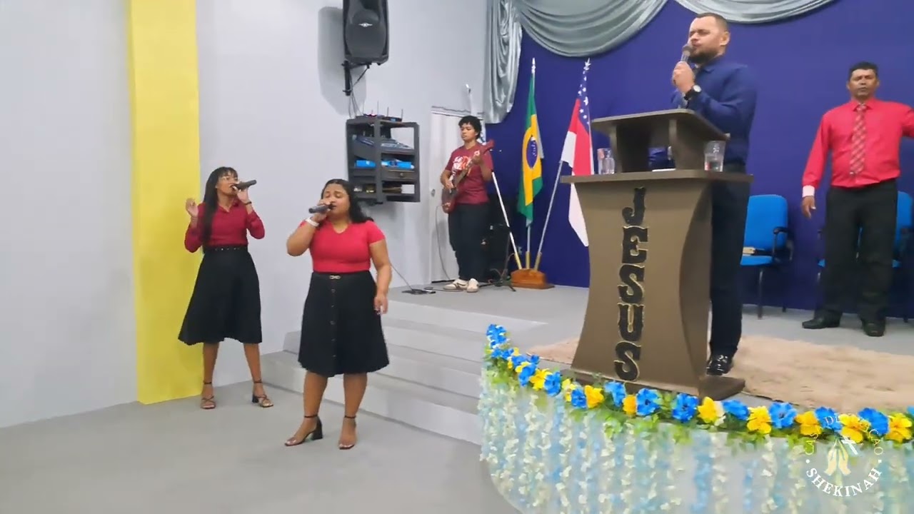 VEJA SÓ O PODER DE DEUS SE MANIFESTANDO ATRAVÉS DA ADORAÇÃO 🔥🔥🔥🔥 