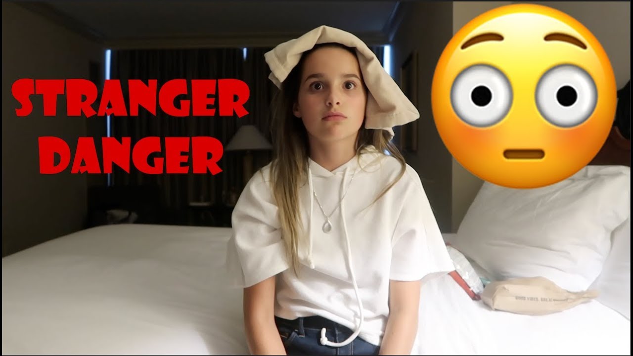 vlogs in spanish There's Some Strange Guy in our Room 😳 (WK 345.3) | Bratayley