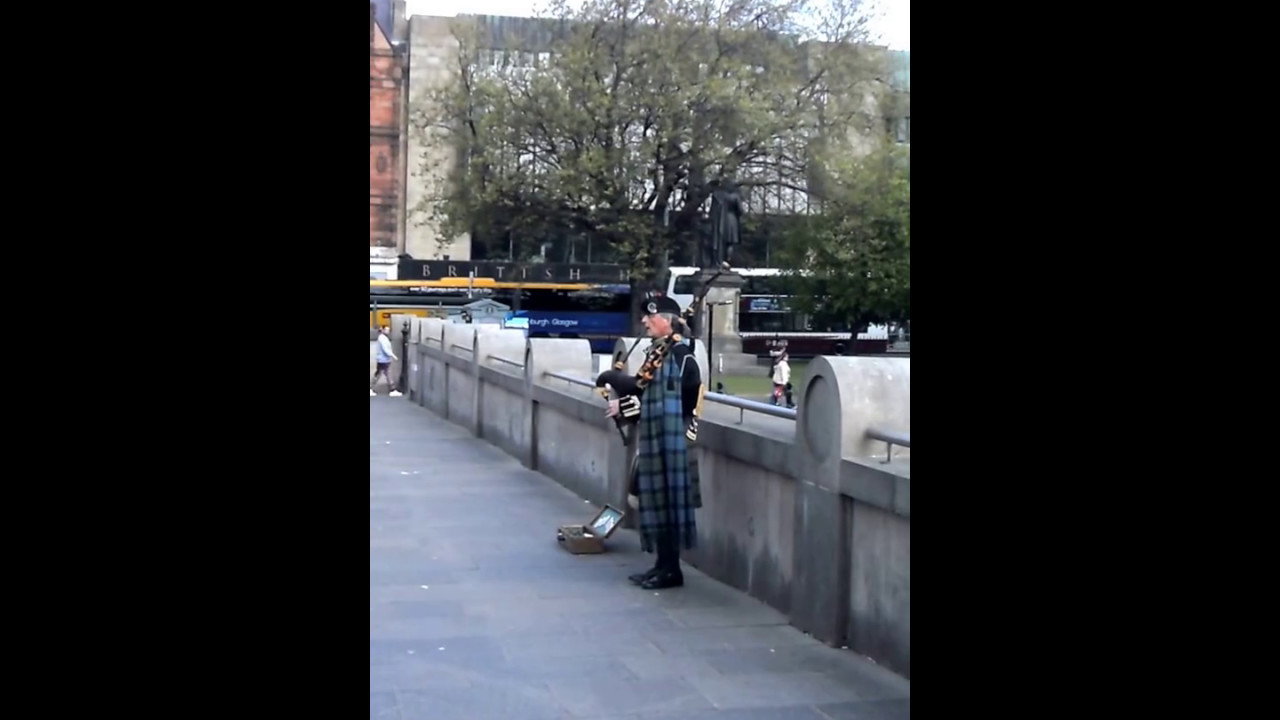 Star Wars Theme Tune On The Bagpipes Edinburgh May 2017 YouTube star-wars-theme-tune-on-the-bagpipes-edinburgh-may-2017-youtube