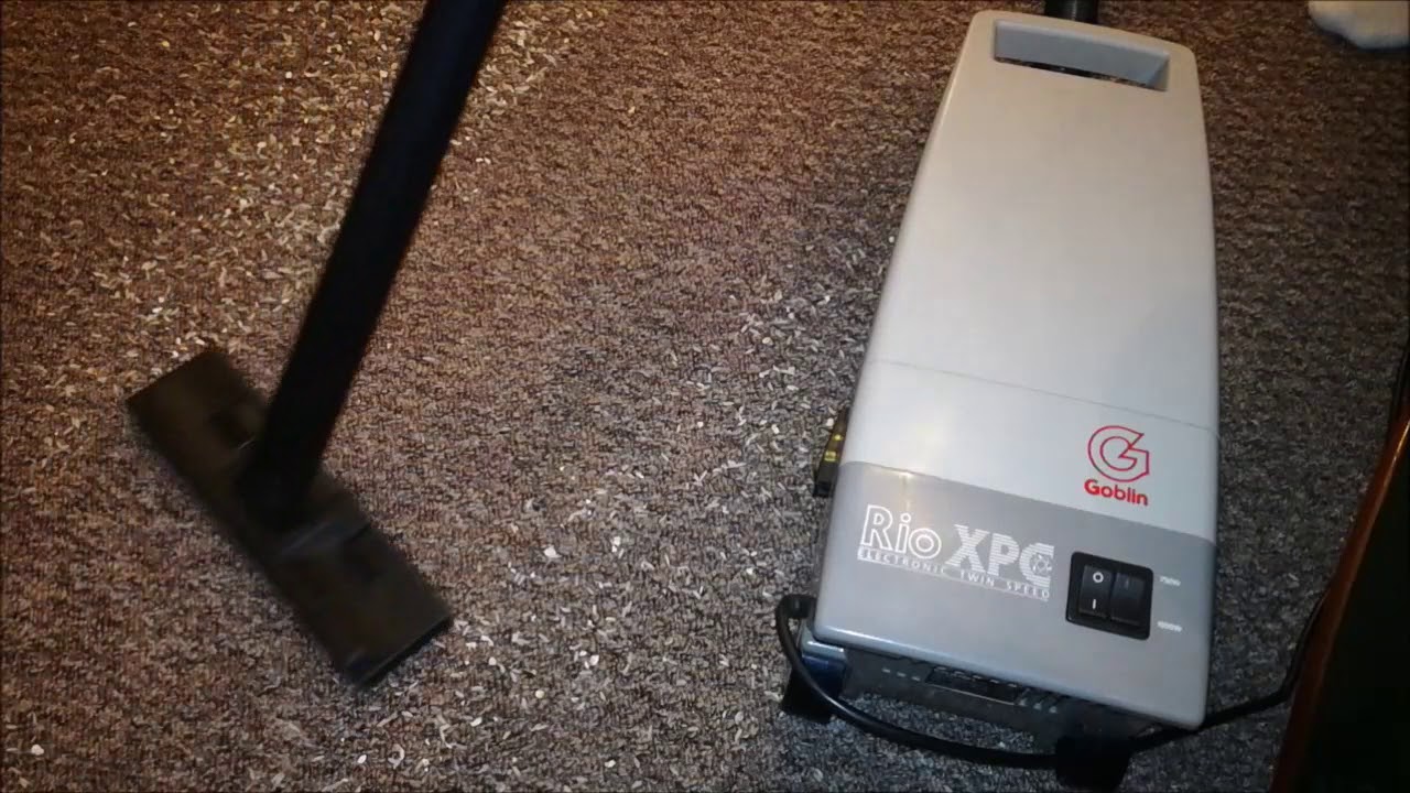 Vintage 1988 Goblin Rio 204B XPC Electronic Cylinder Vacuum Cleaner