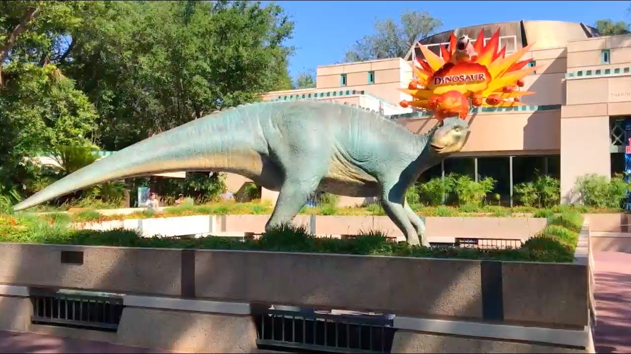 Dinosaurs at Disney's Animal Kingdom - YouTube