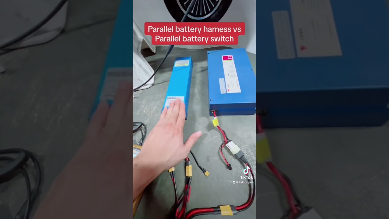 Difference between using a parallel wire harness vs battery switch
