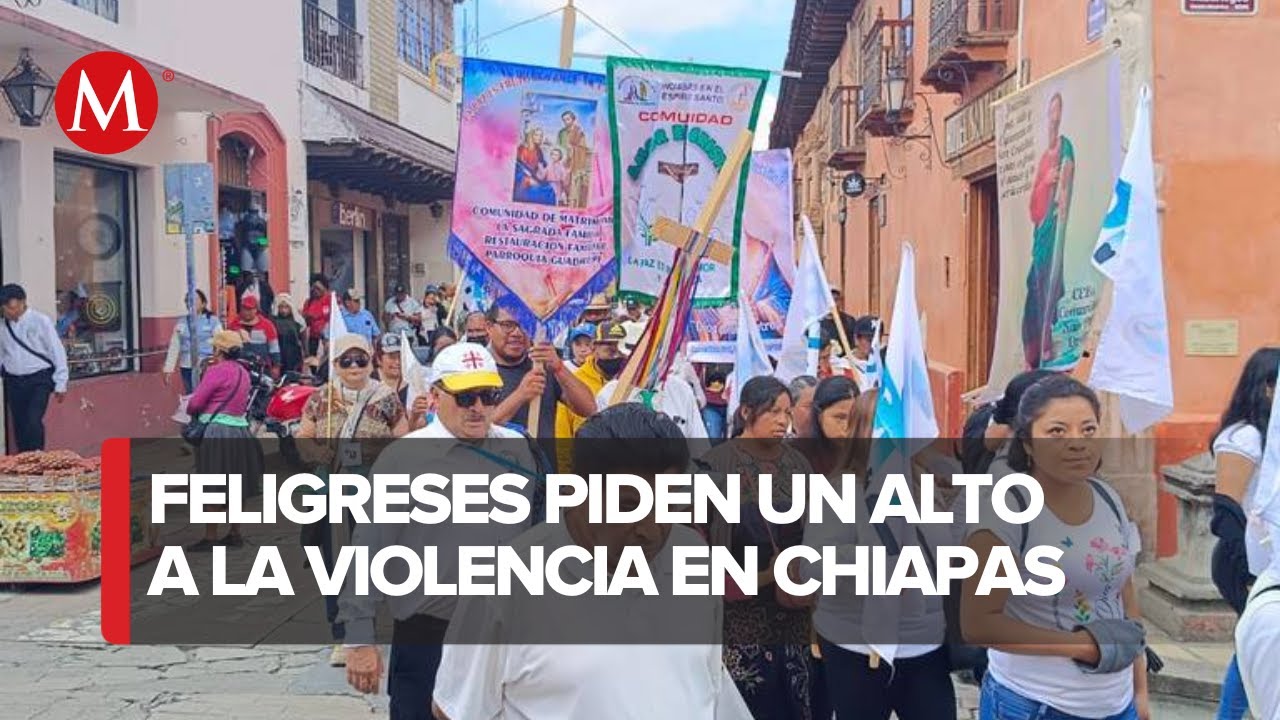Feligreses marchan por la paz en San Cristóbal de las Casas, Chiapas ...