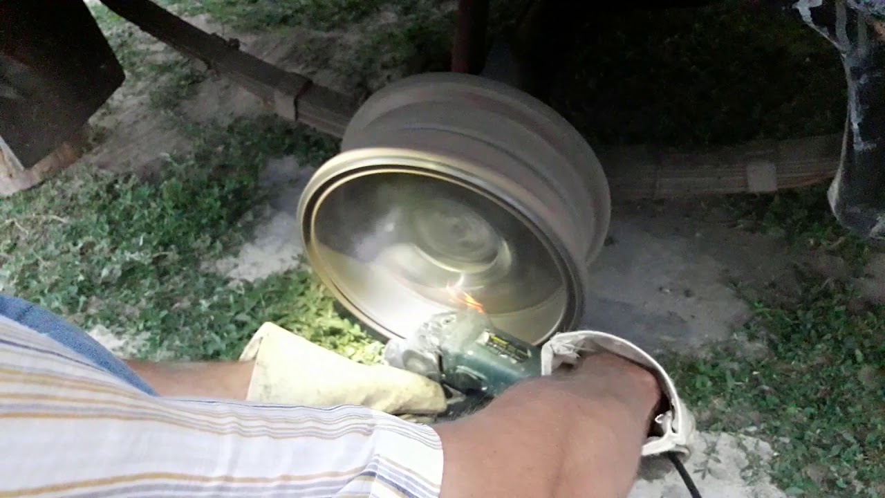 Проточка барабанов ГАЗ-21 - YouTube