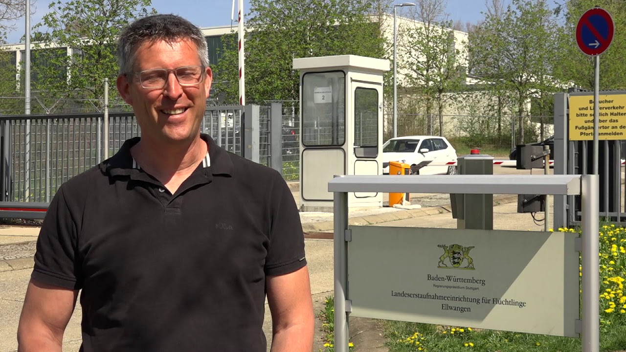 Leiter Der Landeserstaufnahmeeinrichtung Thomas Deines Uber Coronafalle In Der Lea In Ellwangen Youtube