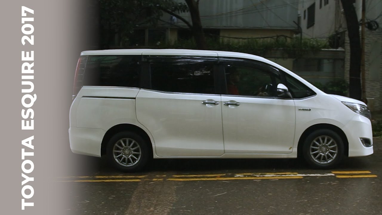 Toyota Esquire 2017 | FifthGears
