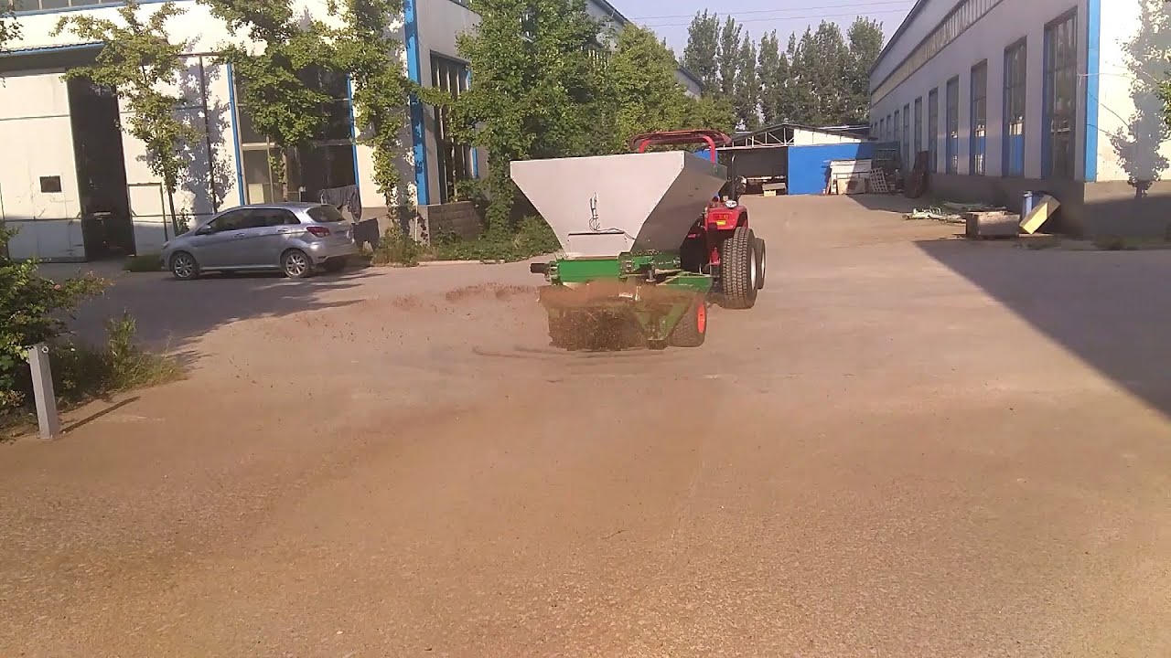 China Sand Spreader,Golf Course Top Dresser,Sand Top Dresser,Top