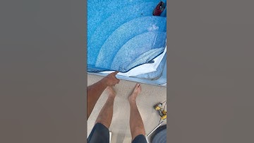 THE POOL LINER WAS PULLING AWAY #swimmingpool #poolrepair #work #shorts